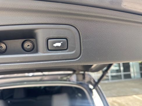 Used 2019 Honda Pilot EX-L image 11
