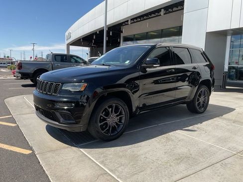 Used 2020 Jeep Grand Cherokee High Altitude image 2