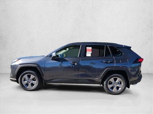 New 2025 Toyota RAV4 XLE image 5