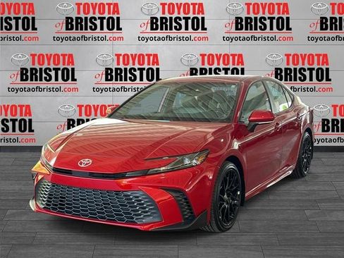 New 2026 Toyota Camry SE FWD image 8