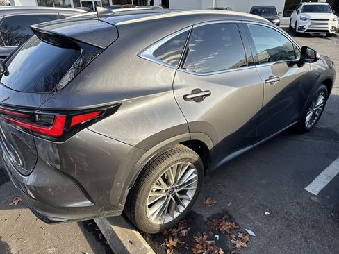 Used 2024 Lexus NX 350 AWD w/ Vision Package image 3