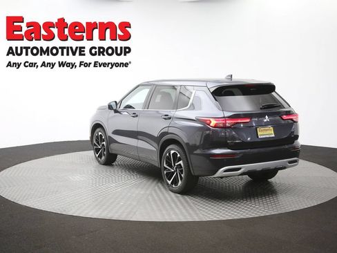 Used 2024 Mitsubishi Outlander SE AWD/4WD image 64