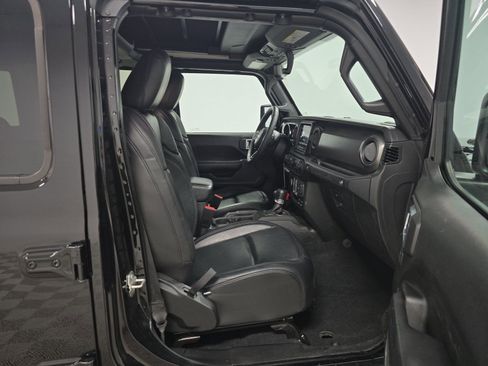 Used 2023 Jeep Wrangler Unlimited w/ Sun & Screen Package AWD/4WD image 8