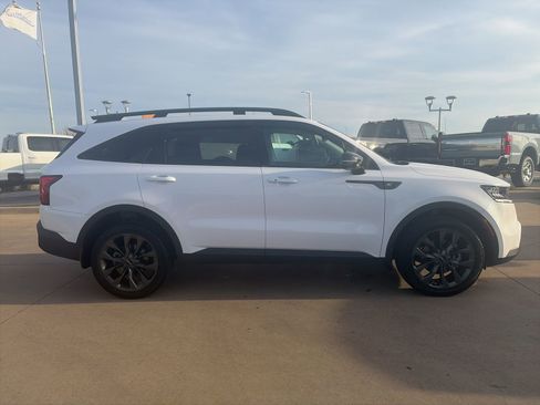 Used 2022 Kia Sorento X-Line EX image 6
