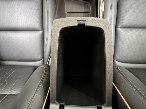 Used 2026 Buick Envista Avenir FWD image 23