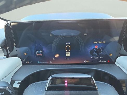 New 2026 Lincoln Aviator 2WD image 18