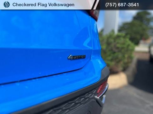 Used 2023 Volkswagen Taos SEL AWD/4WD image 11