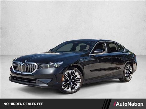 Used 2026 BMW 540i xDrive AWD/4WD image 1