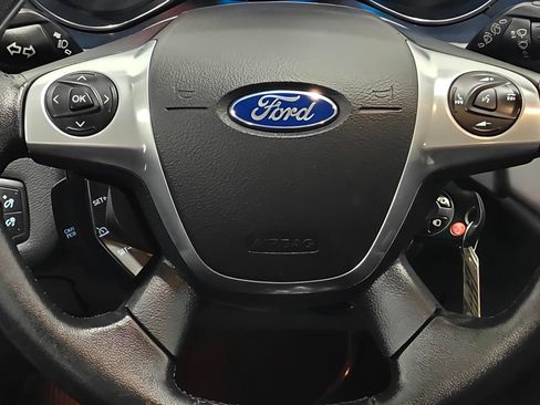 Used 2016 Ford Escape SE w/ SE Leather Comfort Package AWD/4WD image 5