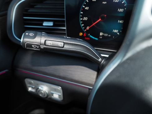 Used 2020 Mercedes-Benz GLE 350 4MATIC image 29