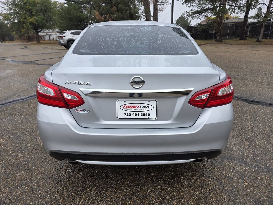 Used 2016 Nissan Altima 2.5 S w/ Power Driver Seat Package FWD image 5