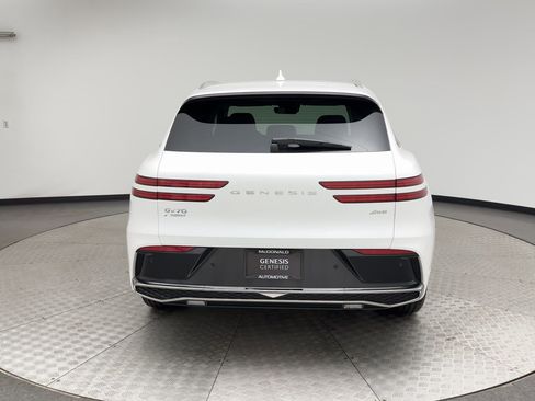 Certified 2026 Genesis GV70 2.5T Select image 3