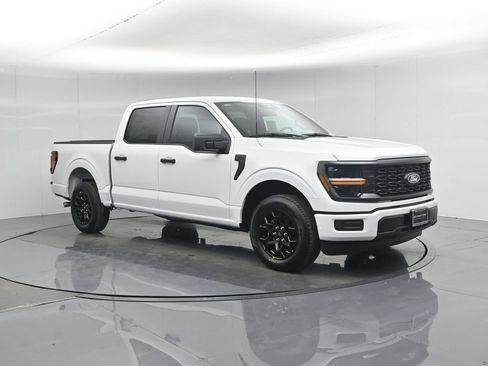 New 2026 Ford F150 STX w/ Equipment Group 200A RWD image 32
