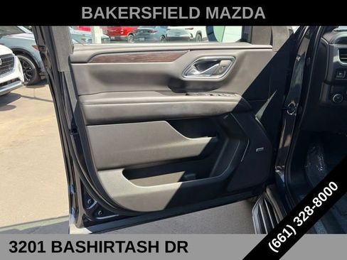 Used 2024 Chevrolet Tahoe LT w/ Luxury Package RWD image 16