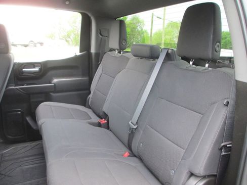 Used 2019 Chevrolet Silverado 1500 Custom Trail Boss w/ Custom Convenience Package image 18