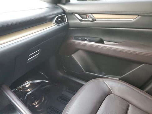 Used 2019 MAZDA CX-5 Signature image 22