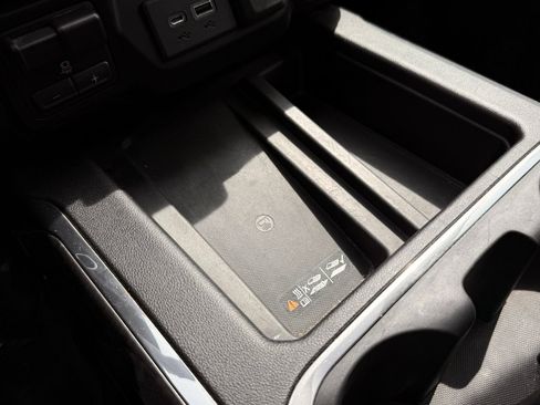 Used 2019 Chevrolet Silverado 1500 LTZ w/ LTZ Plus Package AWD/4WD image 61