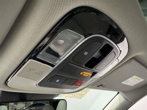 Used 2023 Hyundai Tucson Limited image 31