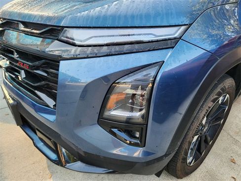 Used 2026 Chevrolet Equinox RS w/ Convenience Package III AWD/4WD image 9