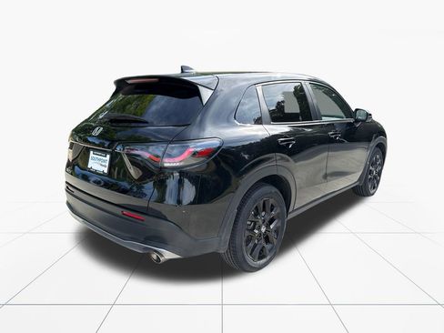 Used 2024 Honda HR-V Sport image 9