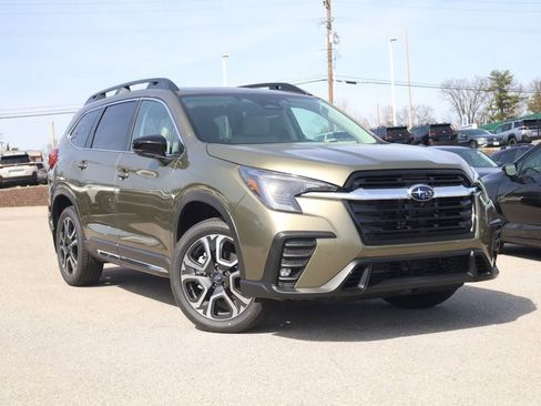 New 2026 Subaru Ascent Limited image 2