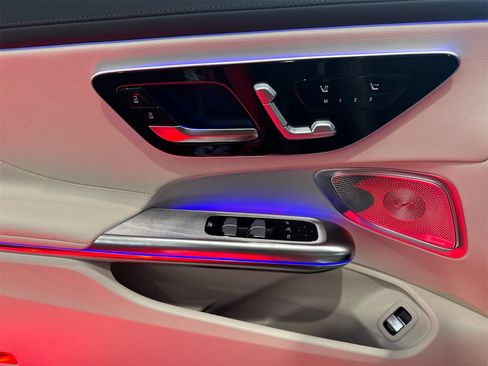 New 2026 Mercedes-Benz CLE 53 AMG 4MATIC Cabriolet image 12