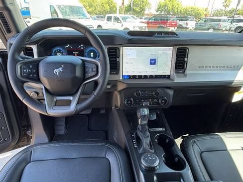 New 2026 Ford Bronco Outer Banks AWD/4WD image 19