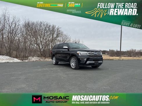Used 2024 Ford Expedition Platinum image 1