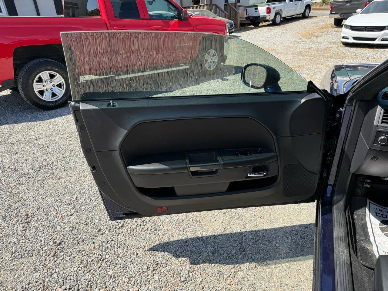 Used 2014 Dodge Challenger SXT RWD image 14