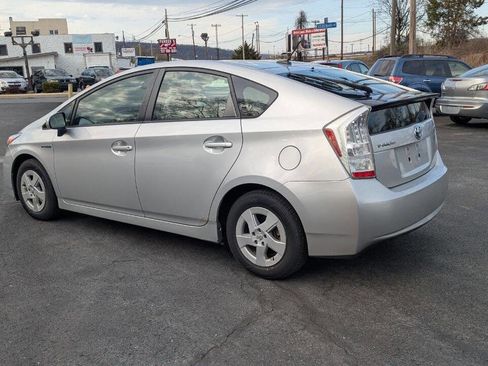 Used 2011 Toyota Prius Two image 17