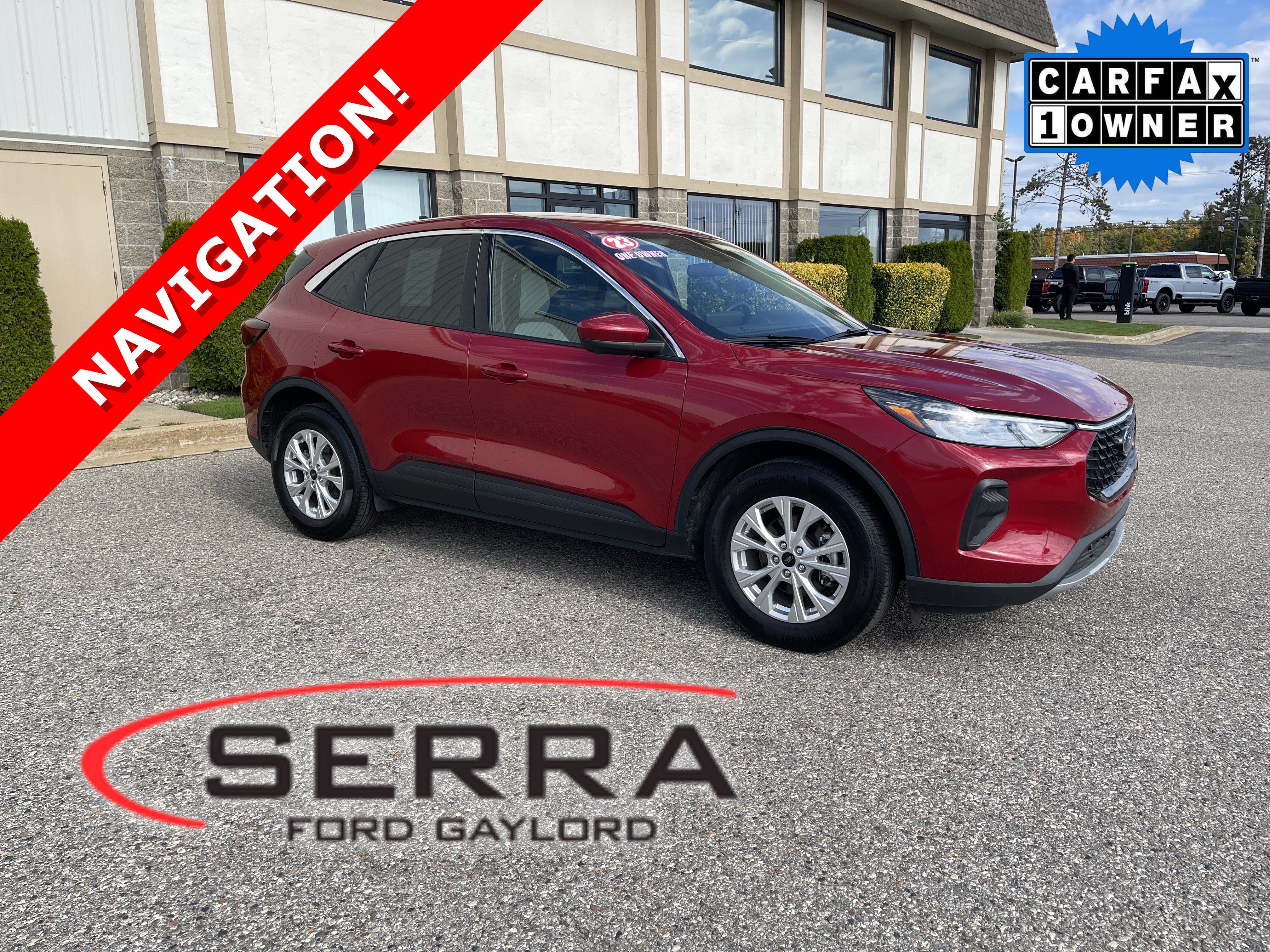 Used 2023 Ford Escape Active w/ Tech Pack #2 AWD/4WD image 1