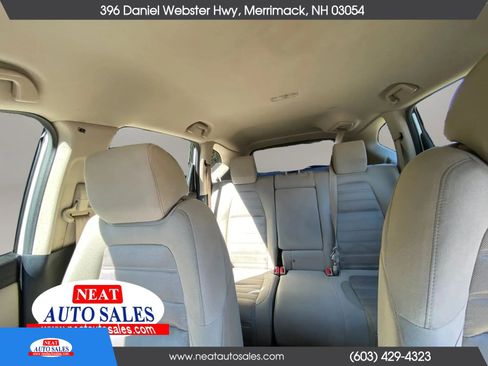 Used 2020 Honda CR-V LX image 9