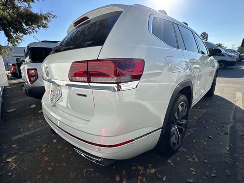 Used 2021 Volkswagen Atlas SEL Premium AWD/4WD image 4