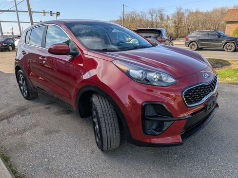 Used 2021 Kia Sportage LX image 8