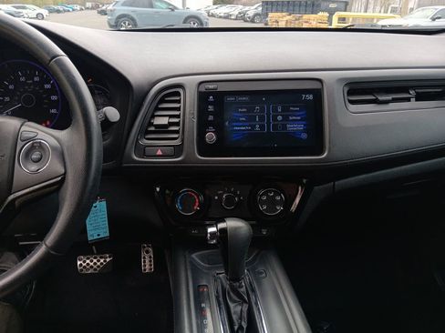 Certified 2022 Honda HR-V Sport image 17