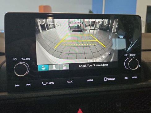 Used 2025 Honda CR-V LX image 17