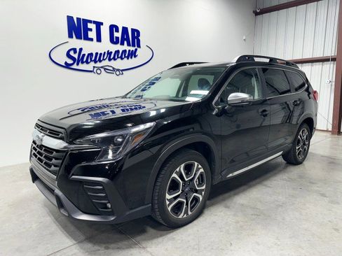 Used 2023 Subaru Ascent Limited w/ Technology Package image 6