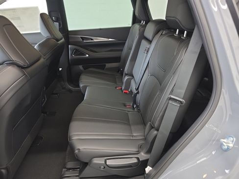 Certified 2026 INFINITI QX60 Luxe w/ Cargo Package AWD/4WD image 20