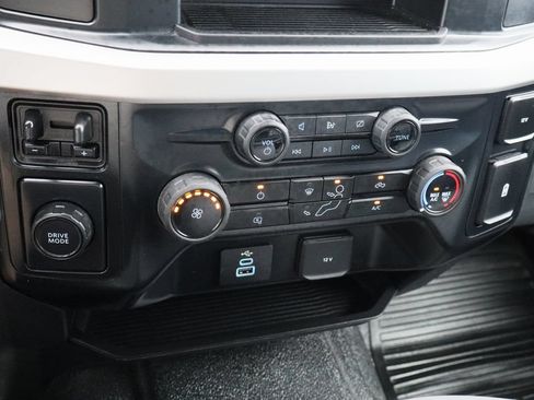 Used 2024 Ford F250 XL RWD image 21
