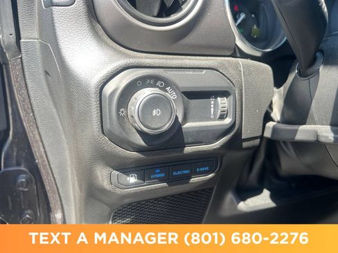 Used 2023 Jeep Wrangler Unlimited w/ Cold Weather Group AWD/4WD image 29