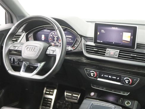 Used 2020 Audi SQ5 Premium Plus image 16