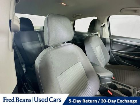 Used 2022 Volkswagen Jetta S image 28