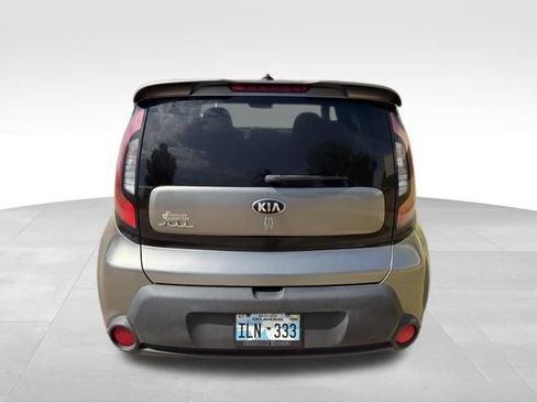 Used 2016 Kia Soul FWD image 4