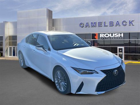 Used 2024 Lexus IS 300 w/ Premium Package image 3
