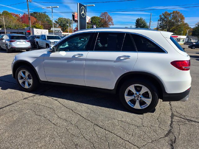 Used 2018 Mercedes-Benz GLC 300 4MATIC image 5