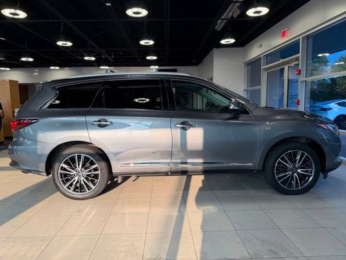 Used 2019 INFINITI QX60 Luxe w/ Sensory Package AWD/4WD image 15