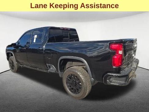 Used 2022 Chevrolet Silverado 2500 High Country w/ Z71 Off-Road Package AWD/4WD image 8