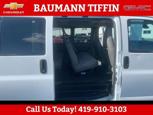 Used 2024 Chevrolet Express 3500 LT w/ LT Preferred Equipment Group image 14