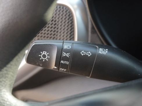 Used 2023 Kia Soul LX w/ Option Group 015 FWD image 28