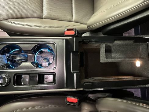 Used 2023 Lincoln Corsair Reserve image 21